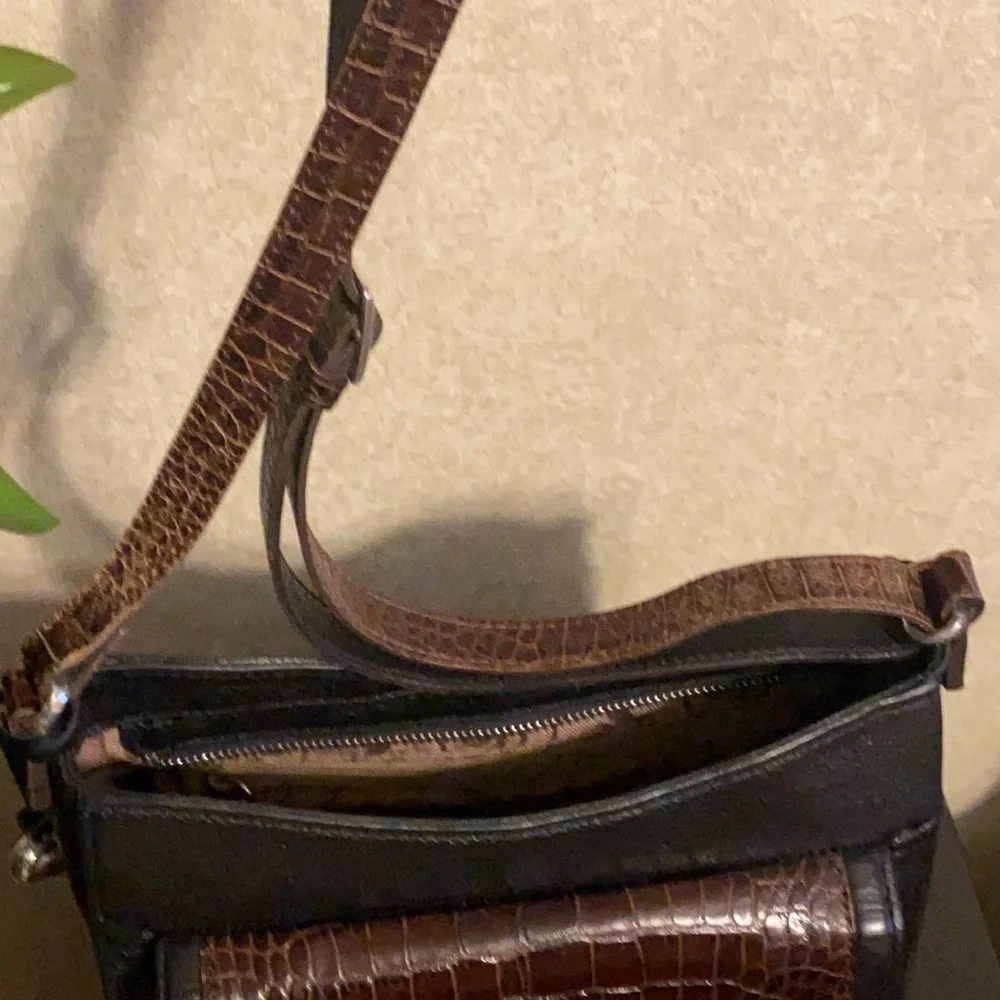 Brighton Purse - Picture 9 of 15